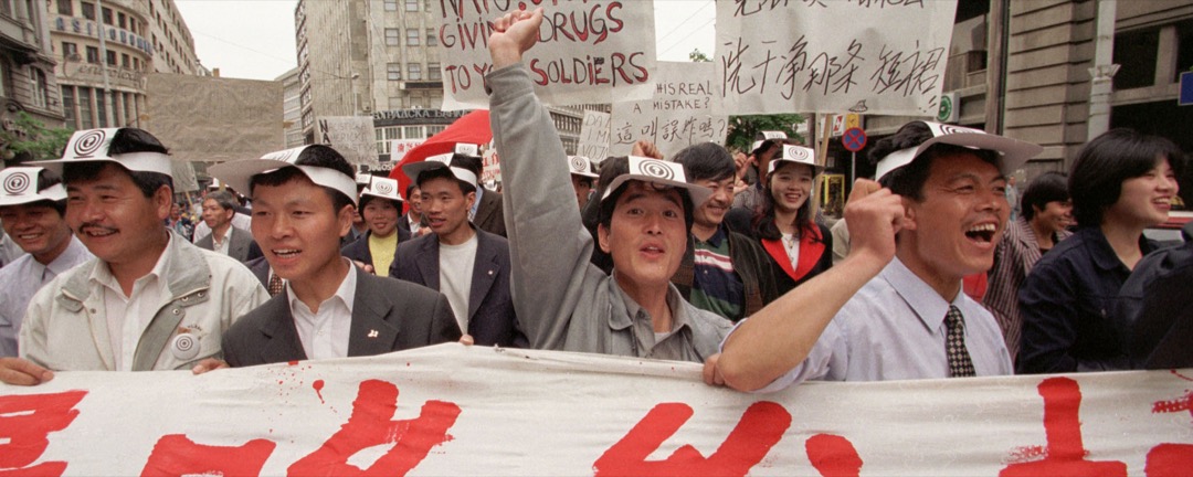 1999：大使館的血、北京的遊行，與世紀之交的中國知識分子